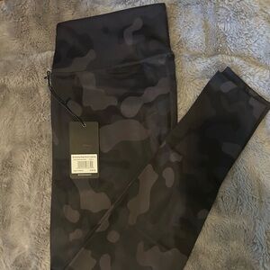 Peach Everyday Signature Leggings